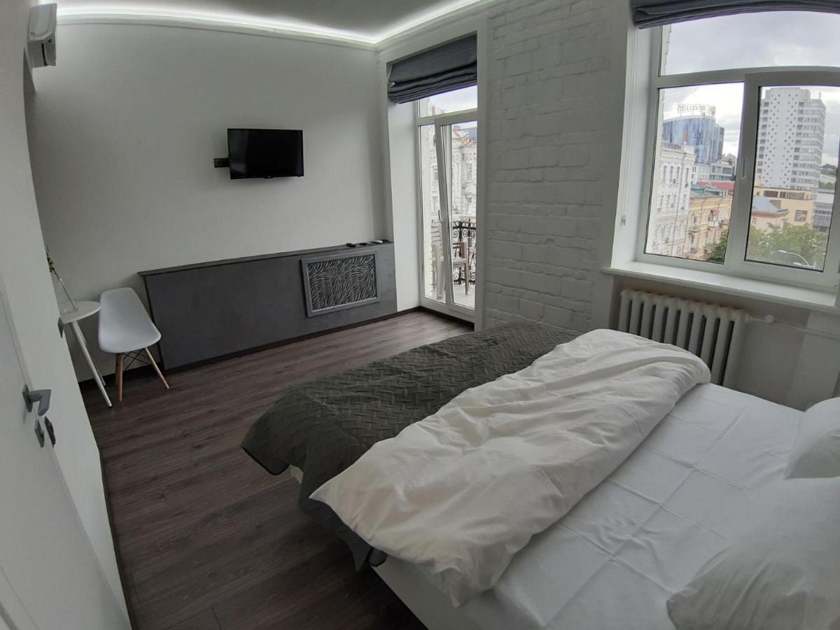 Яркая История Apartment Kyiv Exterior photo