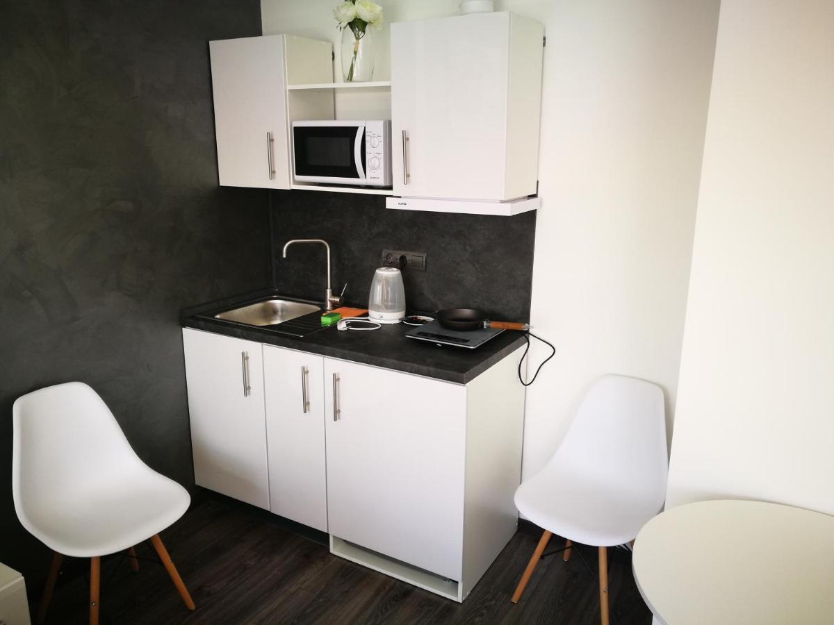 Яркая История Apartment Kyiv Exterior photo